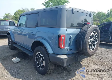 2024 Ford Bronco Outer Banks z USA, uszkodzony, nr VIN 1FMDE8BH1RLA23461